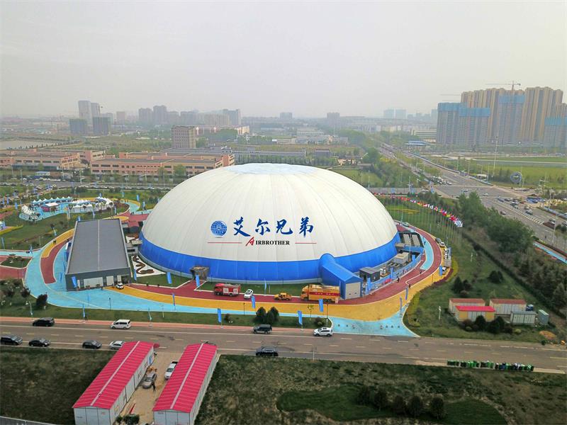 現在比較流行的氣膜館是采用什么樣的方式建造的？